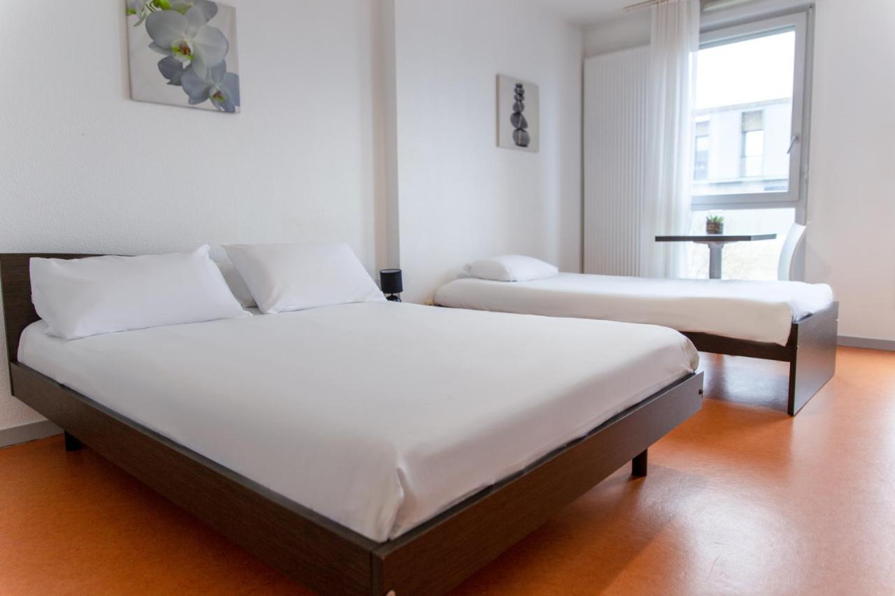 Comfort Aparthotel Besancon Hauts Du Chazal Bagian luar foto