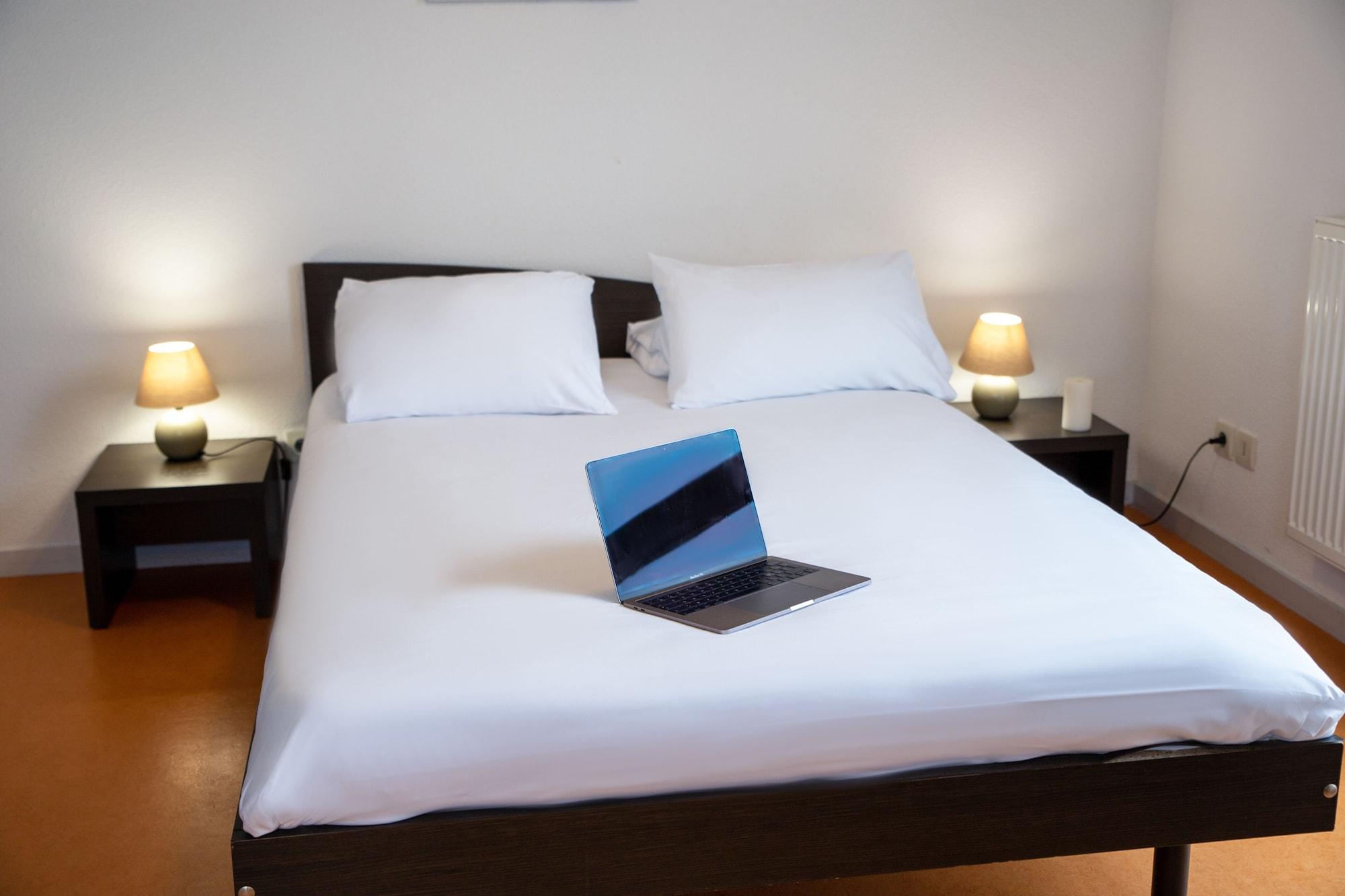 Comfort Aparthotel Besancon Hauts Du Chazal Bagian luar foto