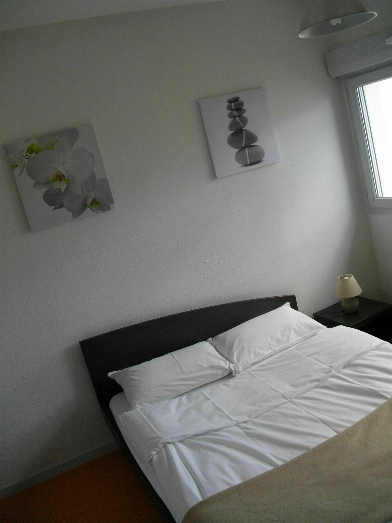 Comfort Aparthotel Besancon Hauts Du Chazal Bagian luar foto